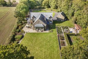 Photo 16- click for photo gallery